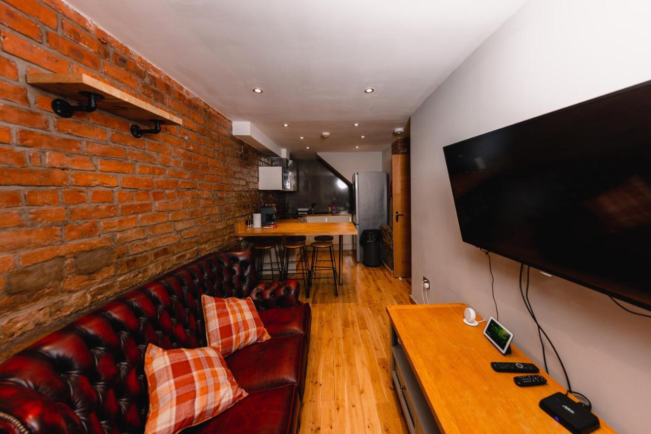 Superb Luxury Quality Central Apartment On Canal Appartement EDI