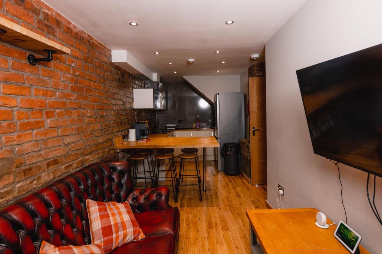Superb Luxury Quality Central Apartment On Canal Appartement *