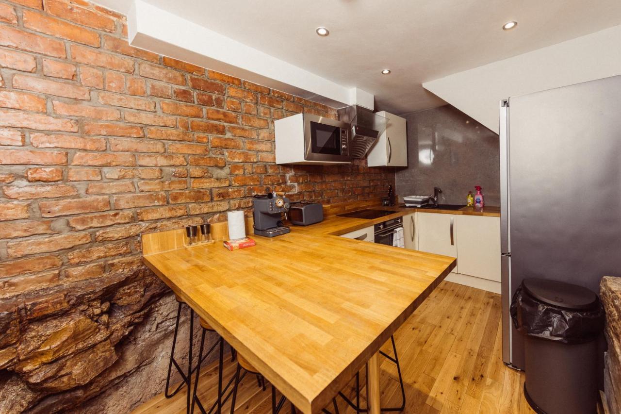 Superb Luxury Quality Central Apartment On Canal Appartement EDI